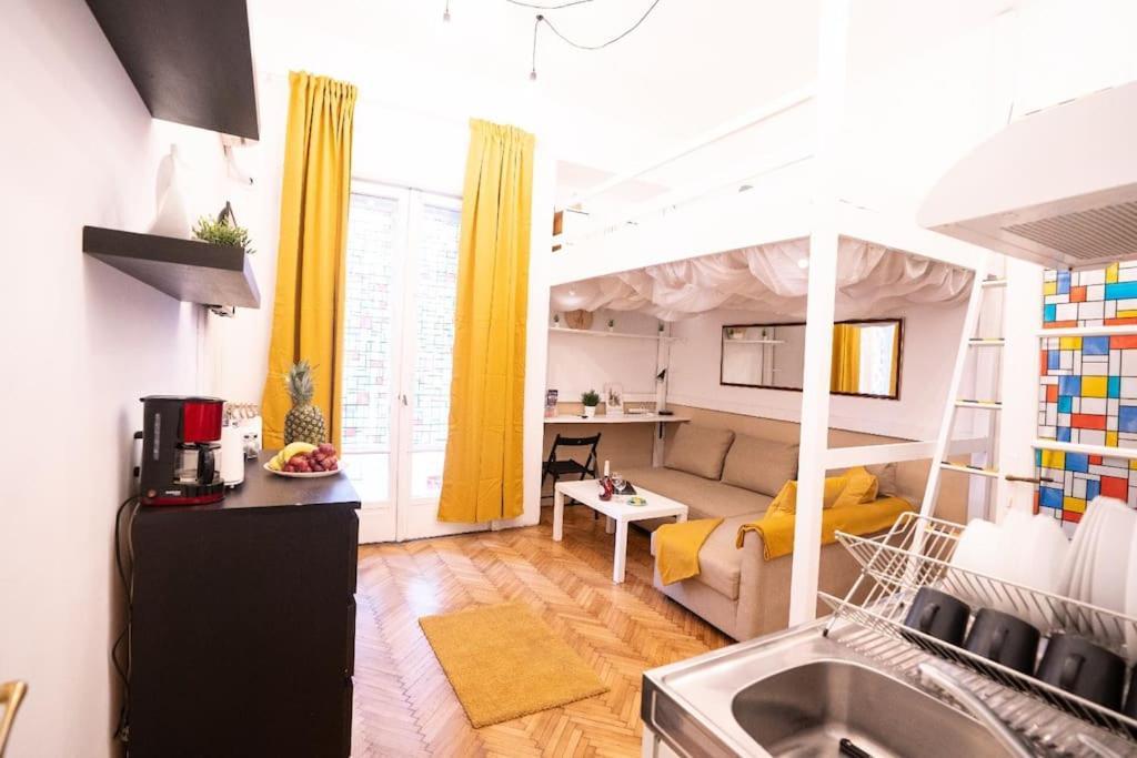 Cozy Studio Near Cismigiu Park Apartment Bucharest Exterior photo
